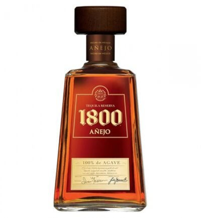 Cuervo 1800 Tequila Añejo  700 ml / 23.4