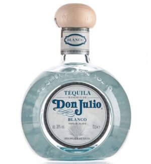 Don Julio Tequila Blanco  700 ml / 23.4 oz