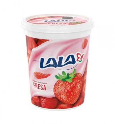 Lala Yogurt, Strawberry   900 g / 31.7 oz
